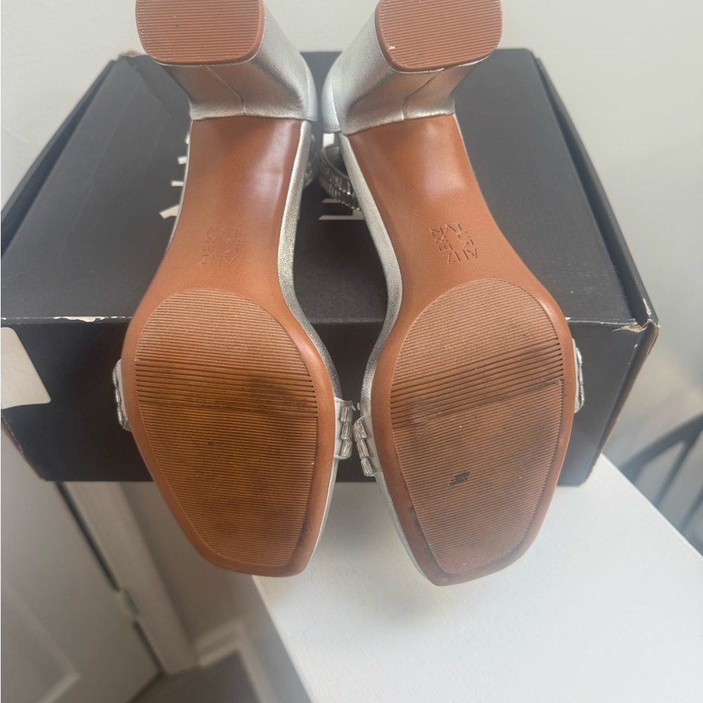 Naturalizer Joy Sparkle Silver Heeled Sandals Size 10 - Picture 7 of 10